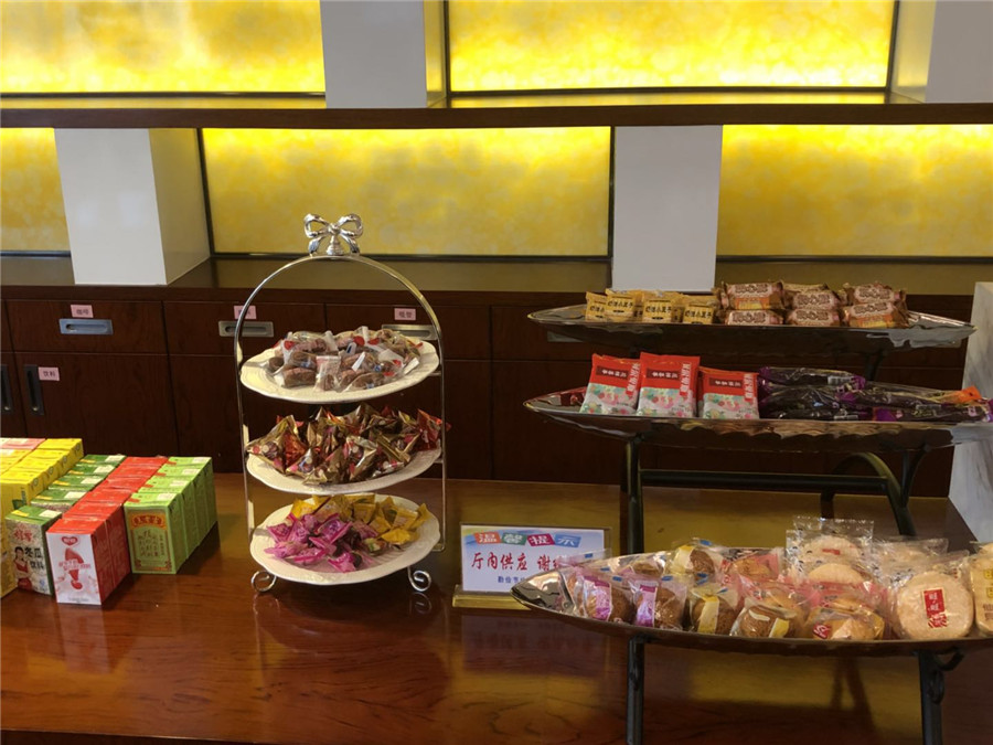 柳州安檢外(wài)03.jpg 柳州安檢外(wài)03.jpg